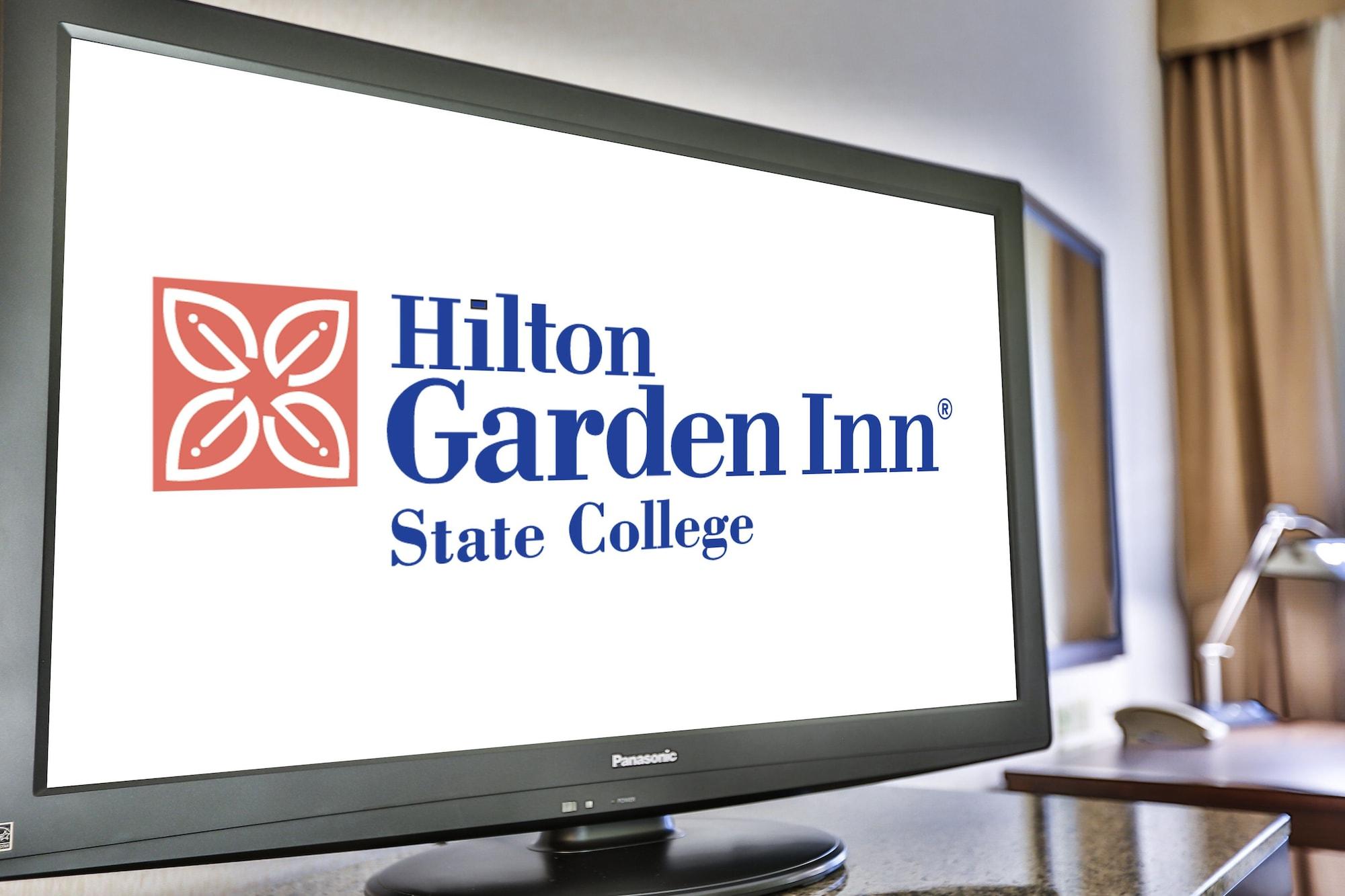 Hilton Garden Inn Стейт Колледж Экстерьер фото