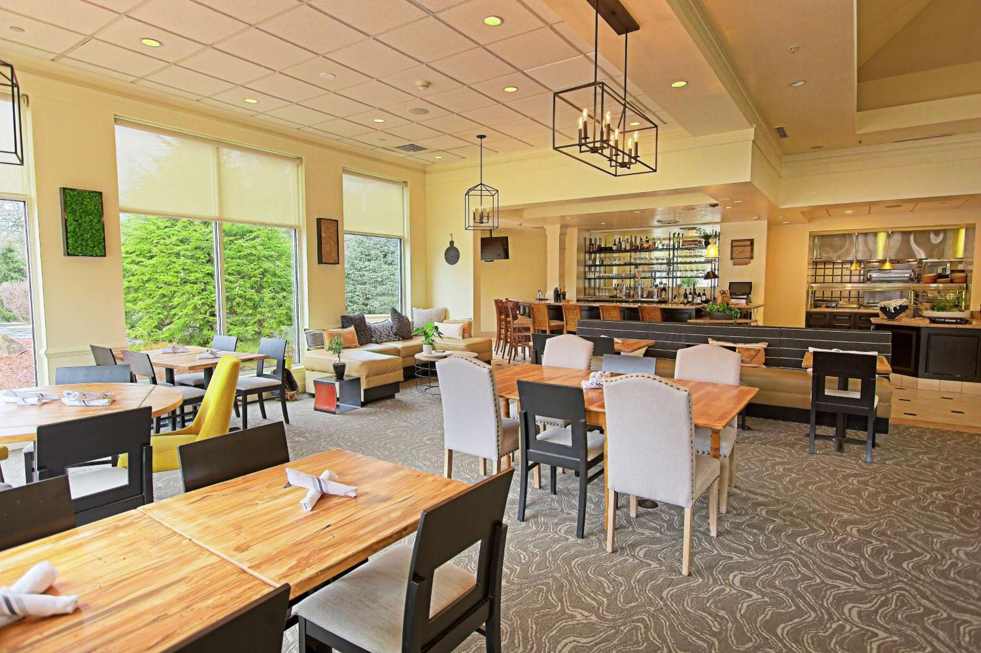 Hilton Garden Inn Стейт Колледж Экстерьер фото