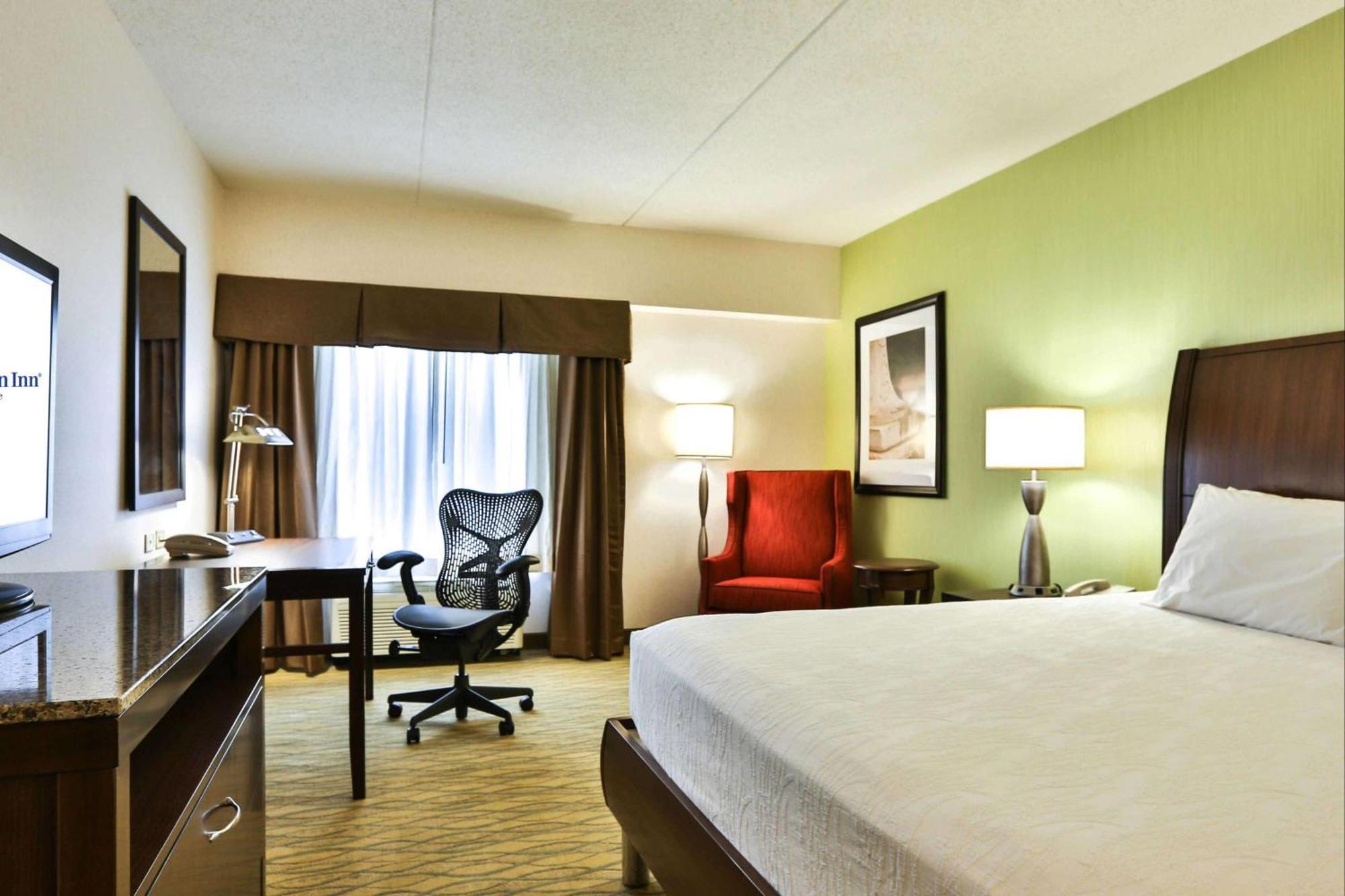 Hilton Garden Inn Стейт Колледж Экстерьер фото