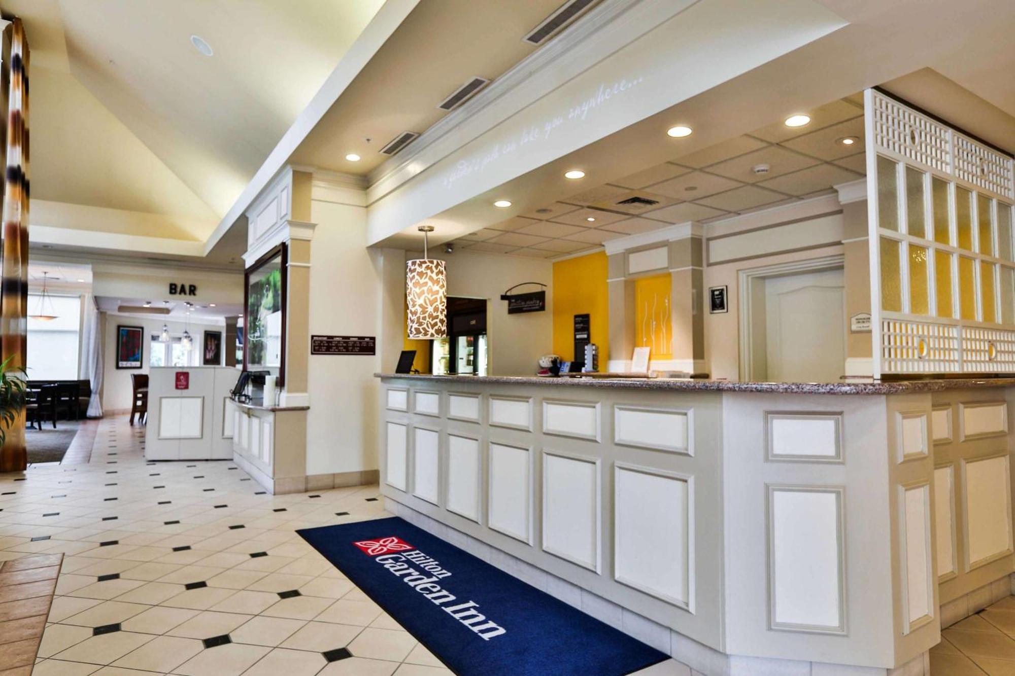 Hilton Garden Inn Стейт Колледж Экстерьер фото